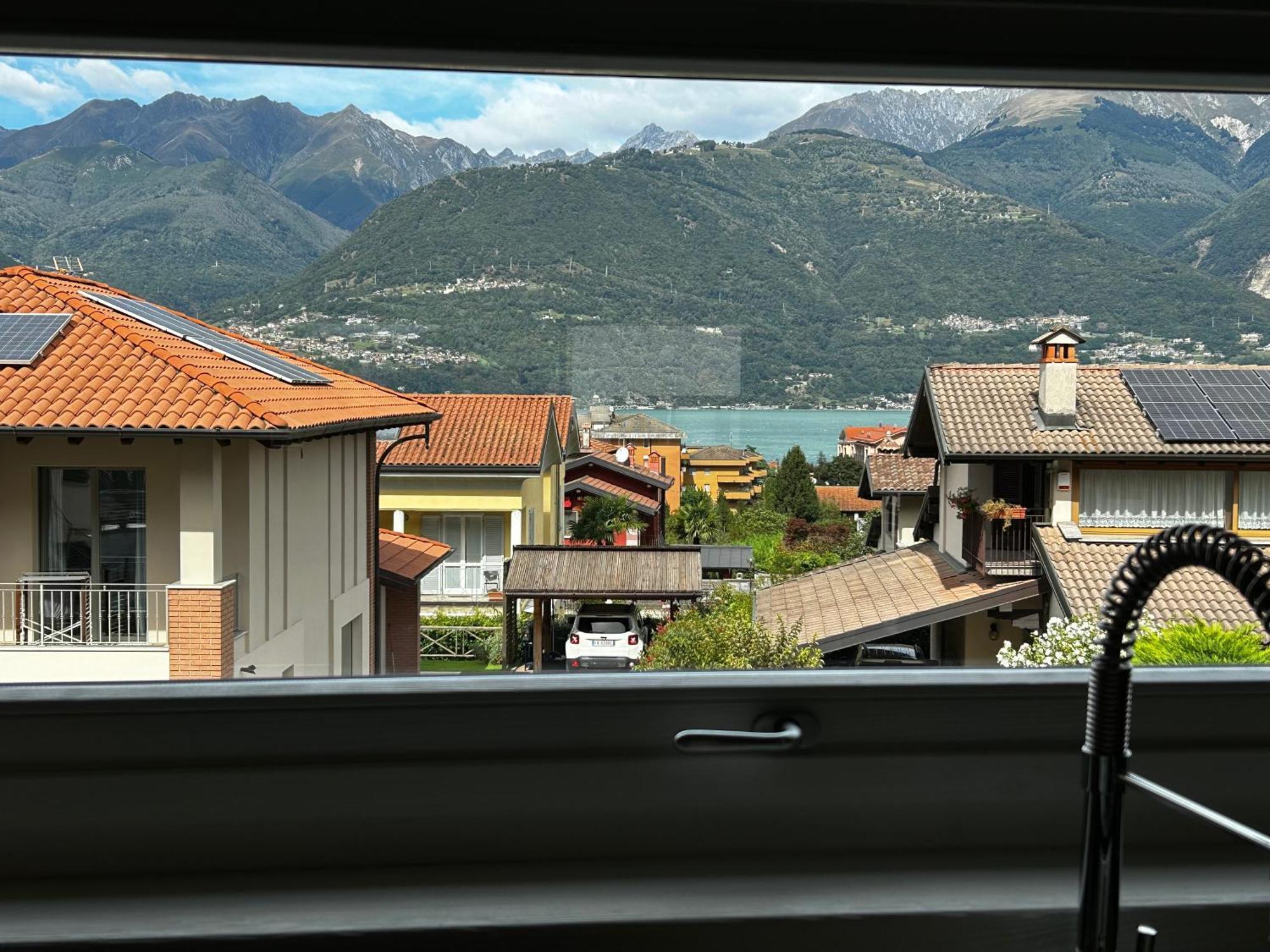 Colico City Life Exterior photo